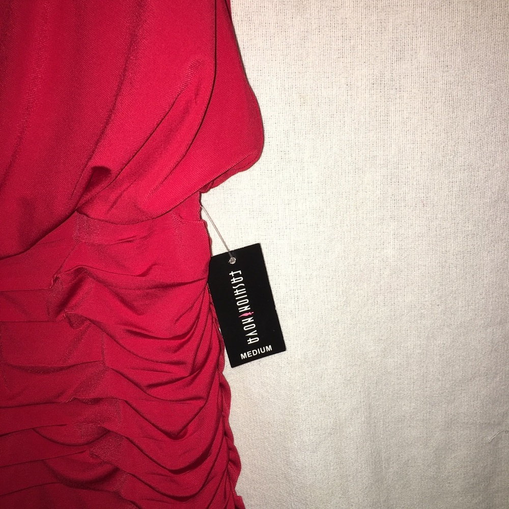 Dress - Picture 7 of 7